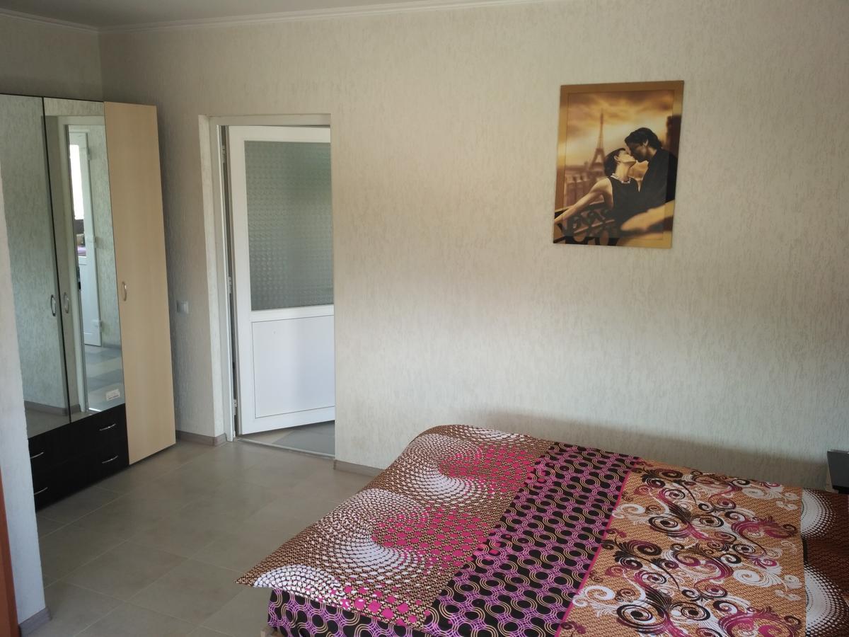Motel Lutsk Bagian luar foto