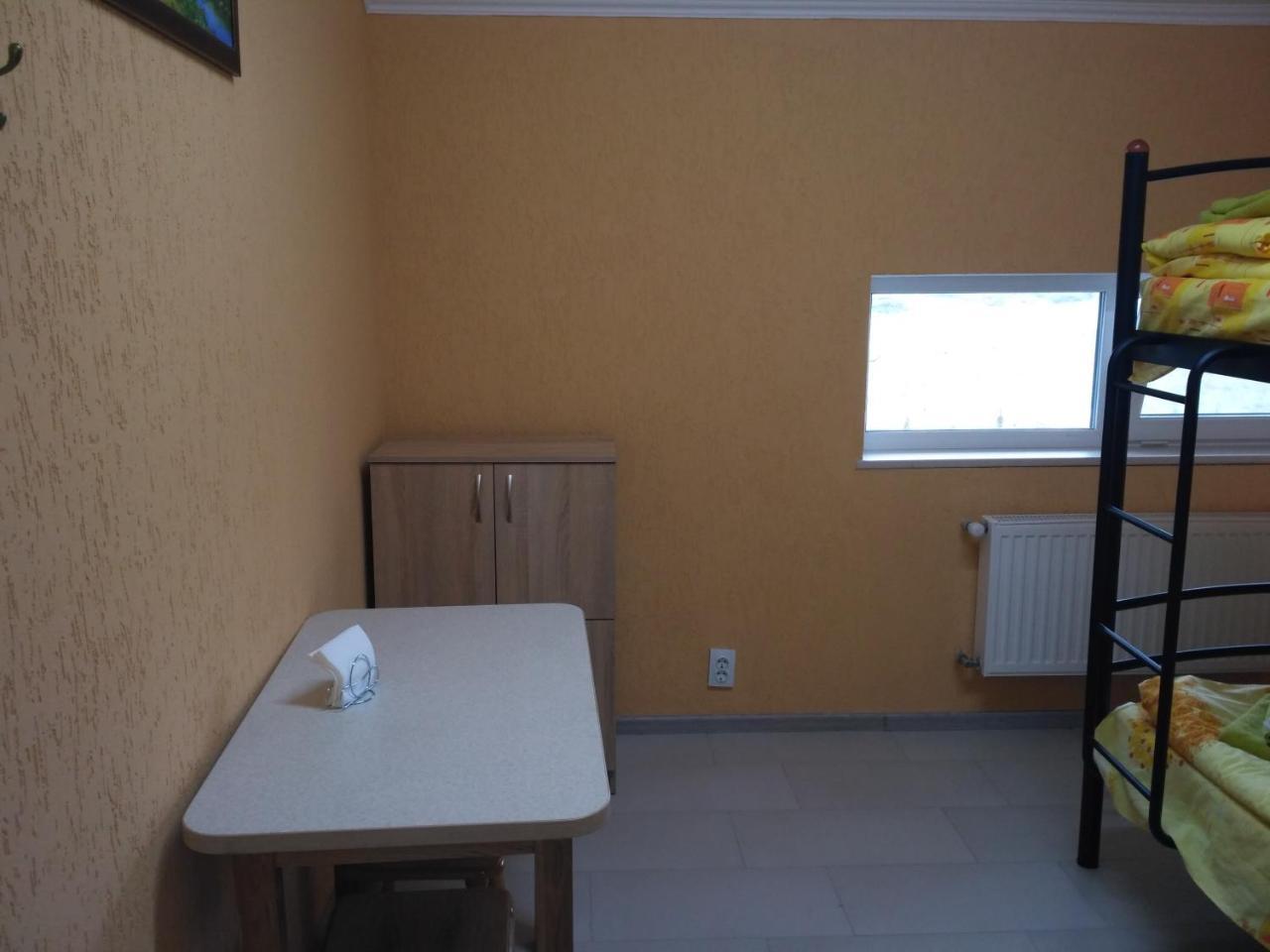 Motel Lutsk Bagian luar foto