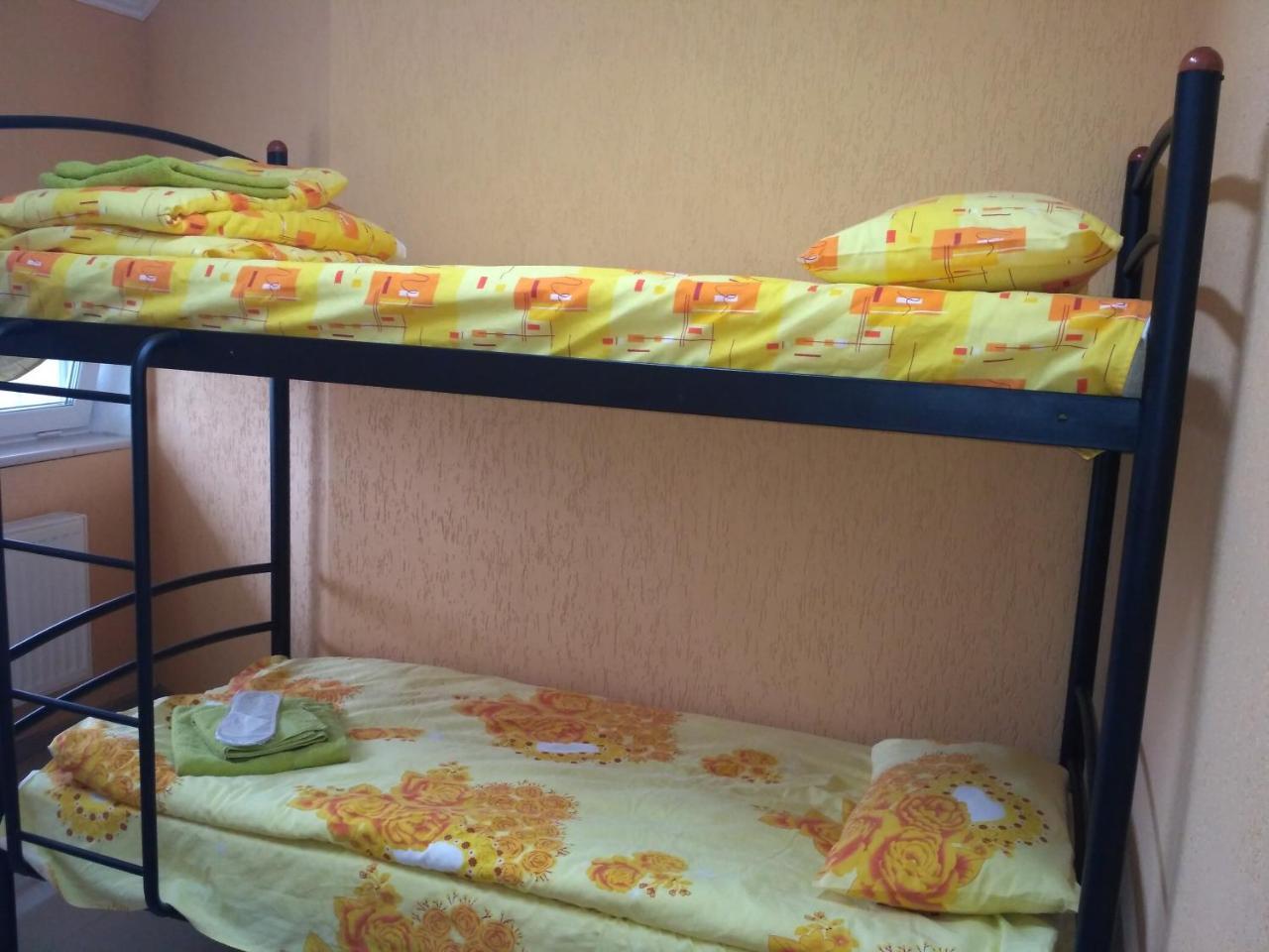 Motel Lutsk Bagian luar foto